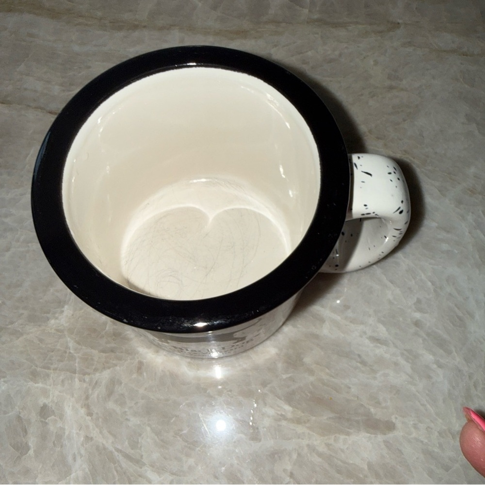 The Black Dog Martha’s Vineyard Speckled Mug - Picture 4 of 5